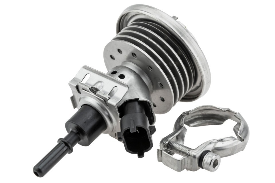 Injecteur AdBlue Audi Q7 et A5 contre voyant moteur vanne de dosage 3C0131113