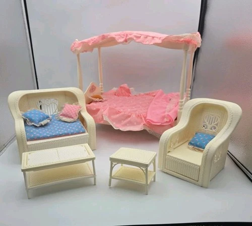 Vtg 1983 Mattel Barbie Doll Furniture Set Canopy Bed Dream Cottage Wicker Set 4