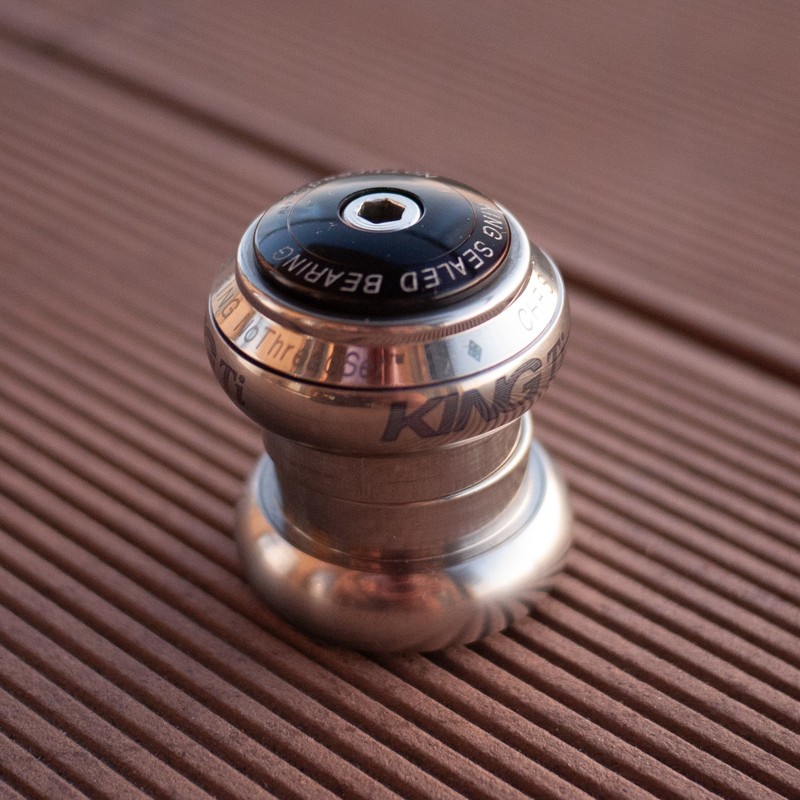 Chris King 1-1/8" No Thread Headset Titanium First Gen Full Set