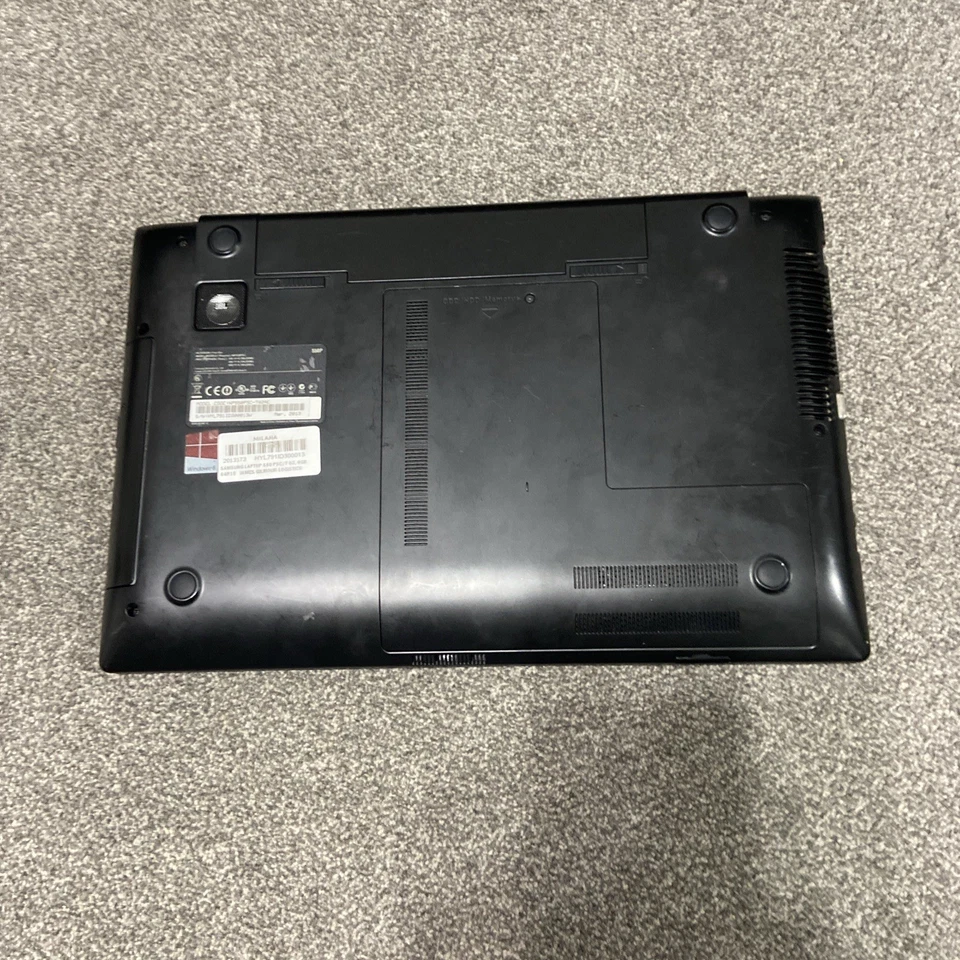 Samsung NP550P7C 17.3" Laptop i7-3610QM Read Description - Image 3 of 4