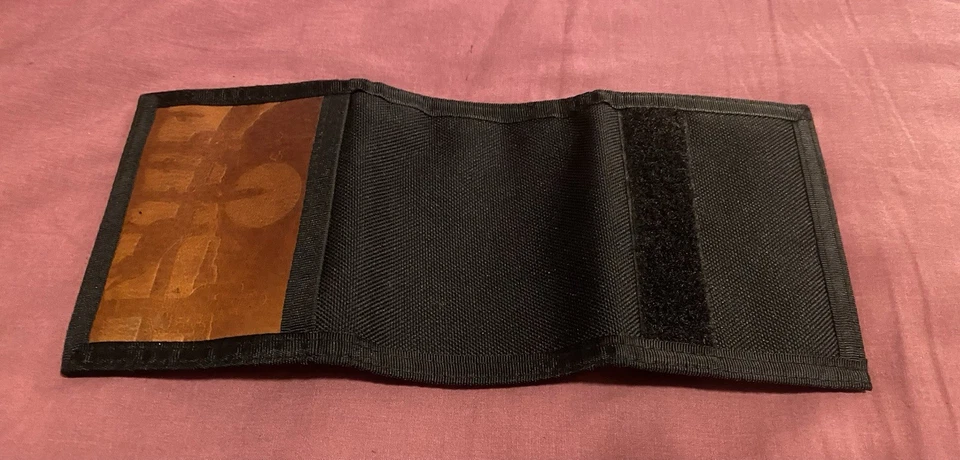 Bacci Brown / Black Leather Tooled Wallet Wolf Rising Moon Cactus Bi-Fold - Image 3 of 4