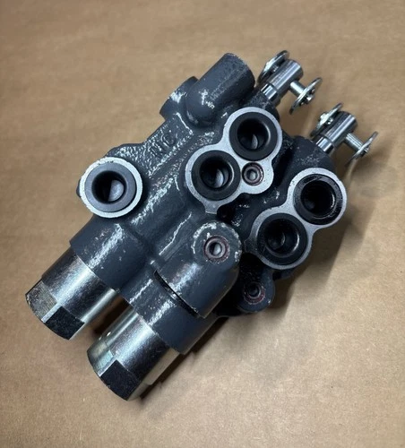 Genuine OEM Kubota YW305-00100 Rear Remote Valve BX1850D BX1870 BX1880