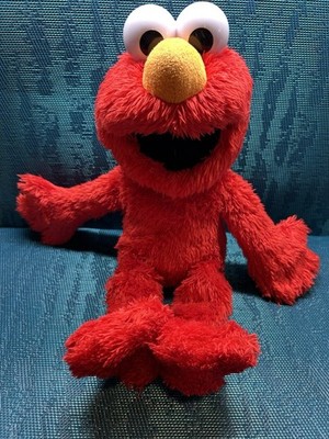 Tickle Me Elmo Hasbro Sesame Street Talking Toy Doll Action Figure Works 15''