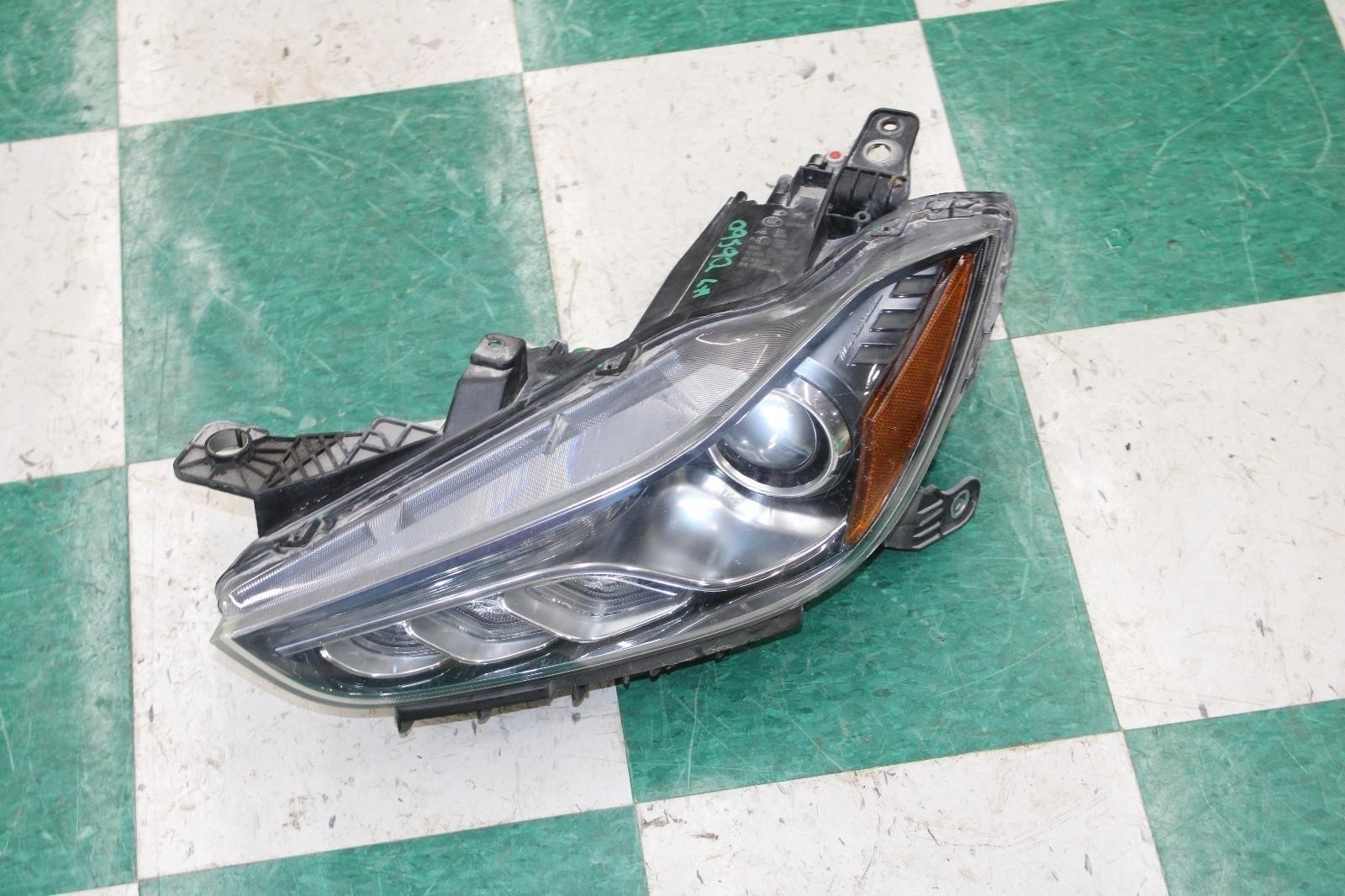 14-17 Ghibli Driver Side Left LH Headlight Head Light Lamp Xenon HID Factory OEM