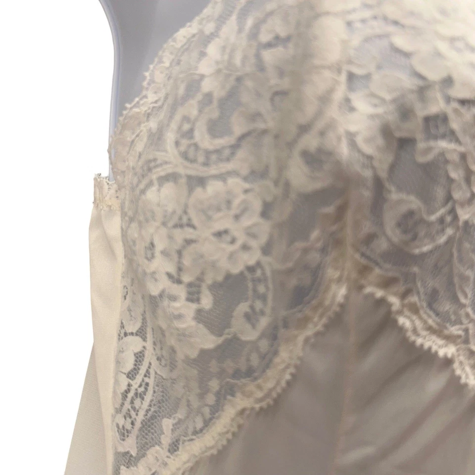 Vintage 90s Slip Dress XS Romantic Feminine Soft Lace Bridal Honeymoon Wedding - Image 4 of 4