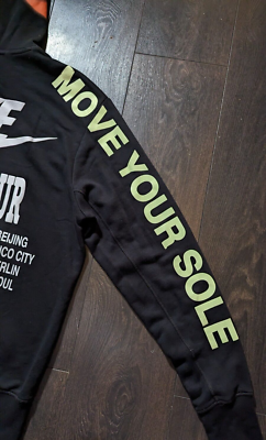 nike world tour french terry