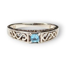 Blue Topaz Sterling Ring Princess Cut Scrolled Filigree 925 Silver Vintage 9.25