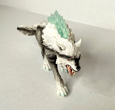 Schleich Eldrador Creatures 6'' Ice Wolf Snow Figure for Fantasy Play or Diorama