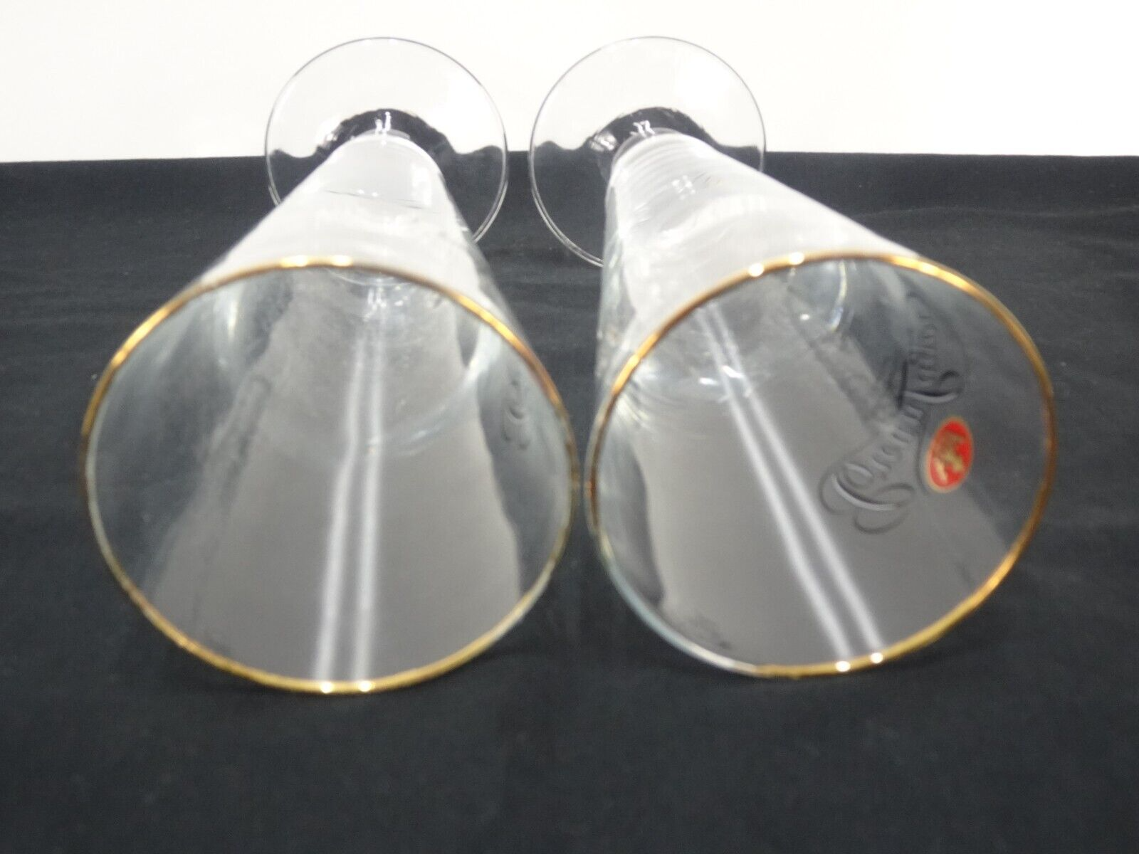 2x Crown Lager Tall Stem Beer Glasses Australia Finest Gold Rim 21cm