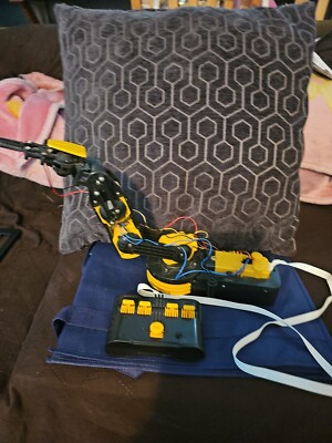  Playtastic Baukasten ''Roboter-Arm'' Robot Arm Kit.