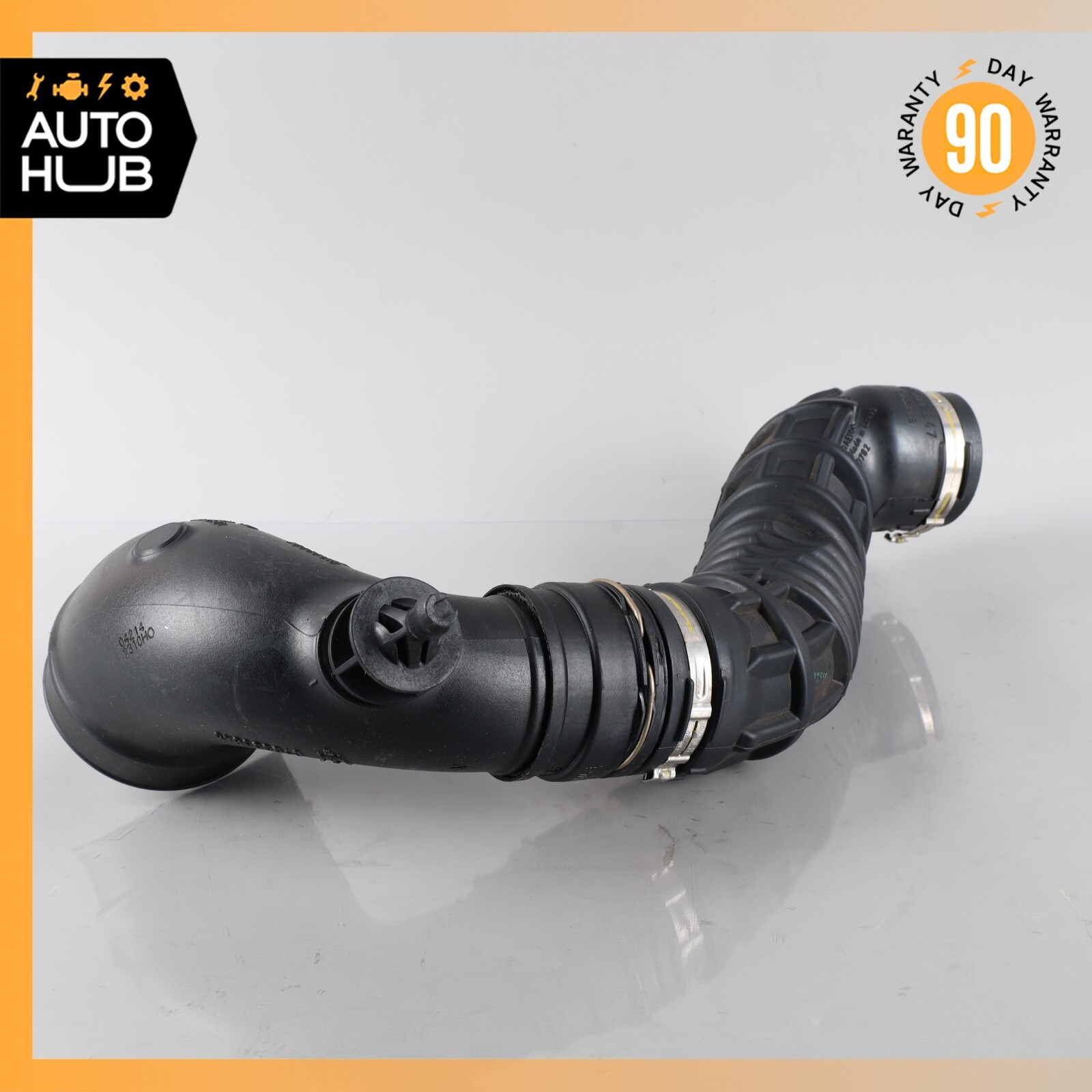 14-22 Maserati Quattroporte M156 Engine Right Air Intake Duct Pipe Hose Set OEM