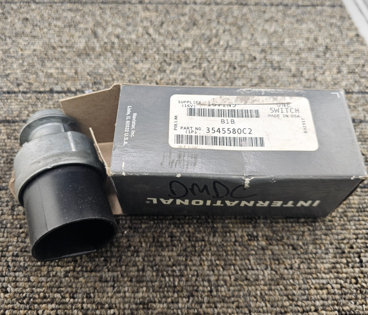 INTERNATIONAL Navistar 3545580C2 Ignition Switch Assy B1B Pollak