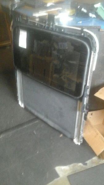 07-12 Lexus ES350 techo vidrio techo metal Foto 4 de 4