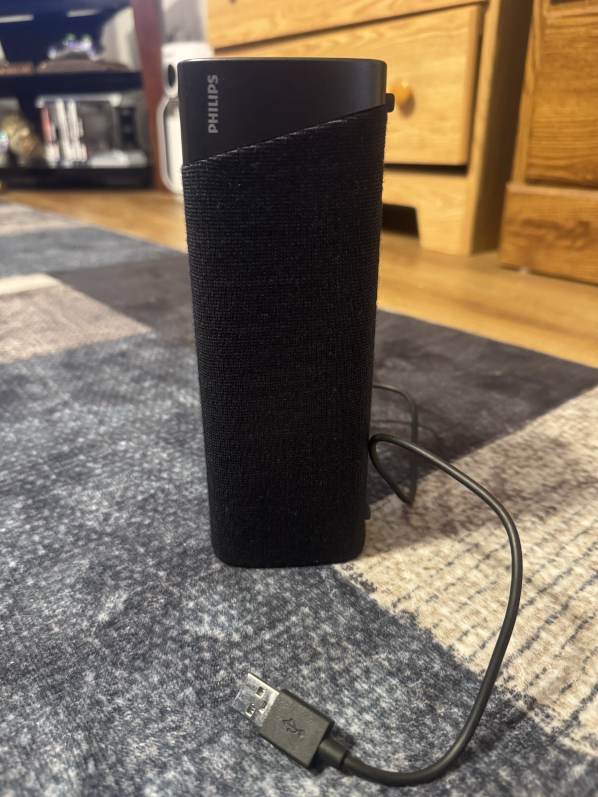 Philips Bluetooth Speaker Wireless With Microphone IPX7 12 Hrs Playtime 40 Watts