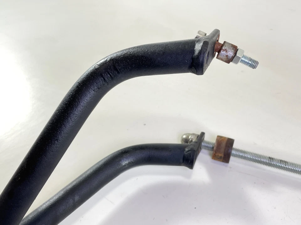 Suzuki DL 1000 V-Strom 02-06 estribo bastidor usado - Imagen 2 de 4