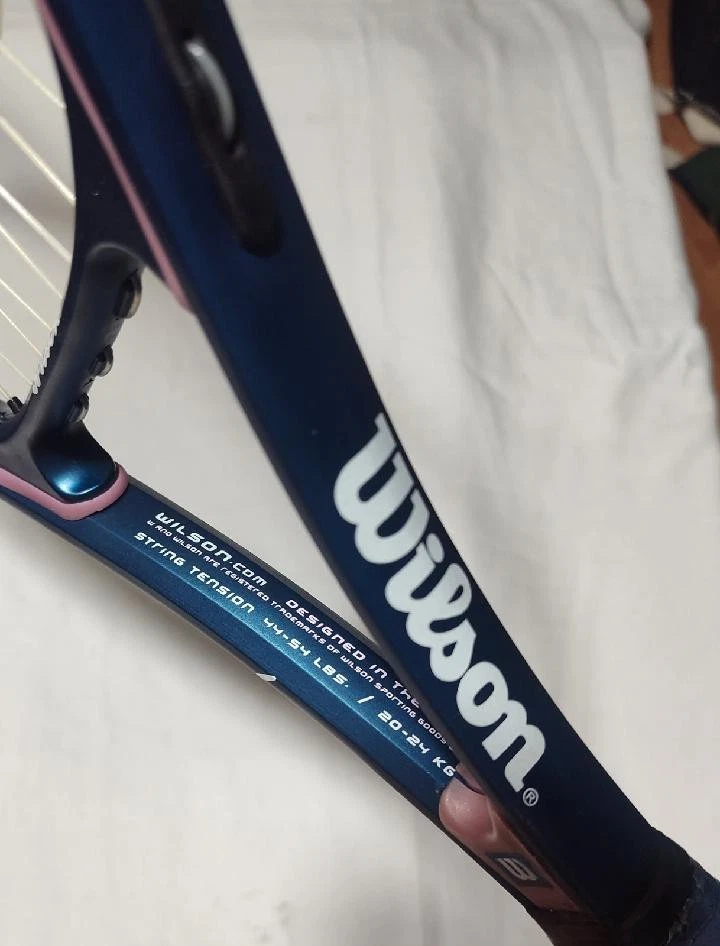 Raqueta de tenis Wilson Hope para mujer con bolsa Hope Foto 4 de 4