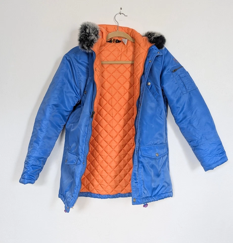 Parka de mujer TODD OLDHAM eléctrica azul imitación piel ribete talla S - en muy buen estado Foto 2 de 4