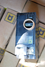 SQUARE D 125 AMP CIRCUIT BREAKER 120/240V 2 POLES  QO2125 .....not for resale