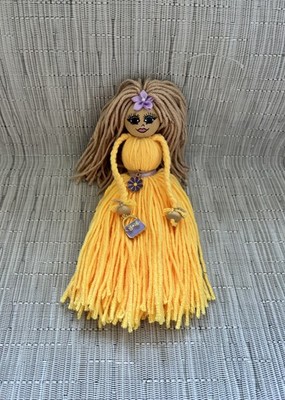 Handmade Doll (Daisy Dolly) 8 1/2 In With Handbag