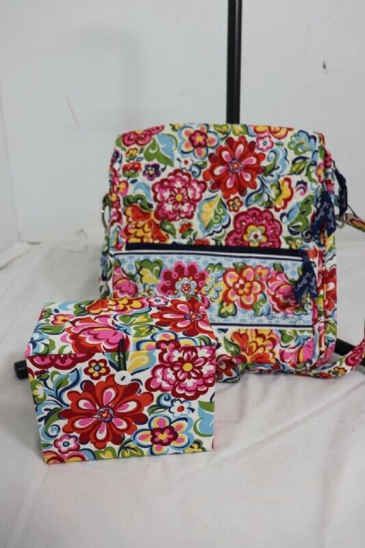 Vera Bradley HOPE GARDEN (Retired) Messenger bag with… Gem