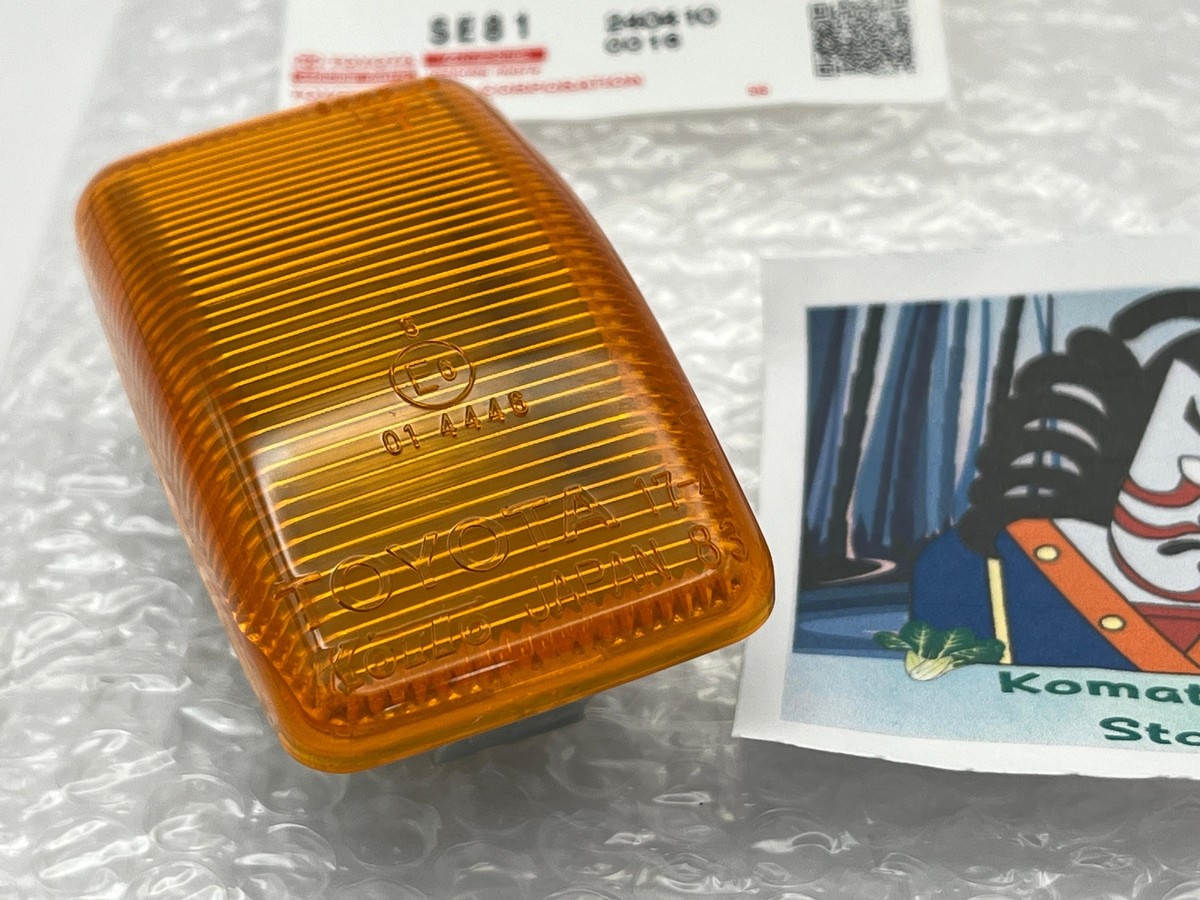 8173160061 Toyota Genuine Lens Side Turn Signal Lamp Pair 81731