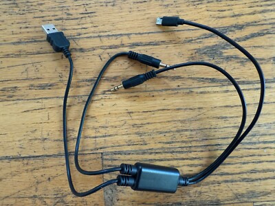Moonet iPhone Lightning to 3.5mm Car MP3 Player AUX in Adapter