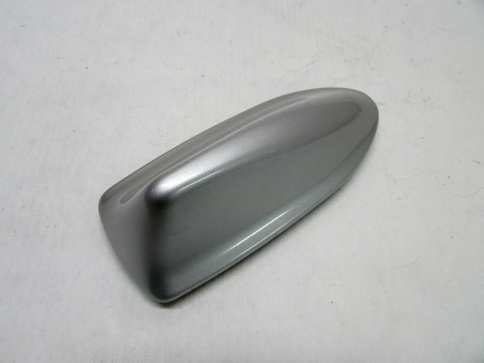 2006 VOLVO S40 РАДИО КРЫША АНТЕННЫ КРЫШКА СЕРЕБРА 39892874 OEM 06 07 08 09 10 - Изображение 2 из 4