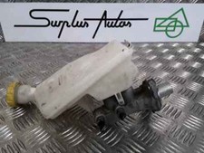 Maître-cylindre de frein Peugeot 208