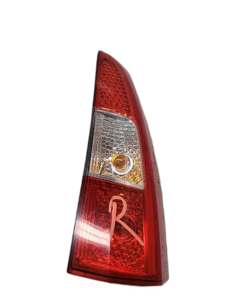 Passenger Right Tail Light for 05-07 Volvo 70 Series Wagon Upper 1339611