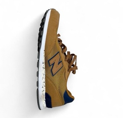 Brown New Balance 575 Trainers