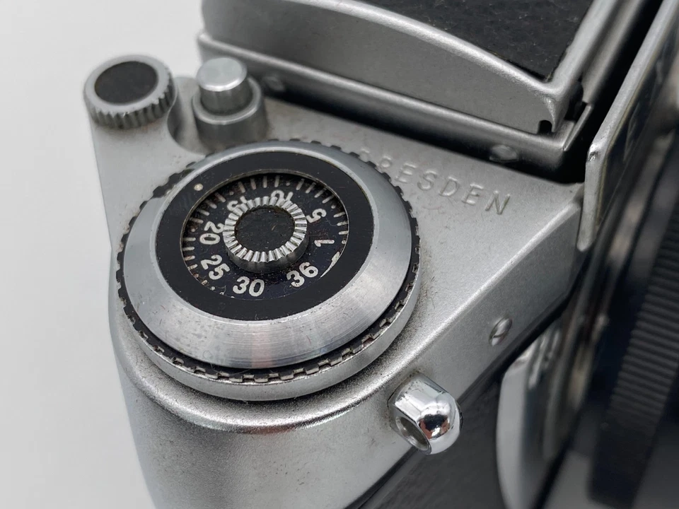 Ihagee Exa 1a Vintage 35mm Spiegelreflexkamera mit Original Etui Objektiv Domiplan 2,8 / 50 - Bild 4 von 4