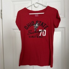 Ohio State Buckeyes T-shirt distressed lettering Brutus Buckeye Red Size M Women