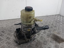 Pompe direction assistée Renault R9