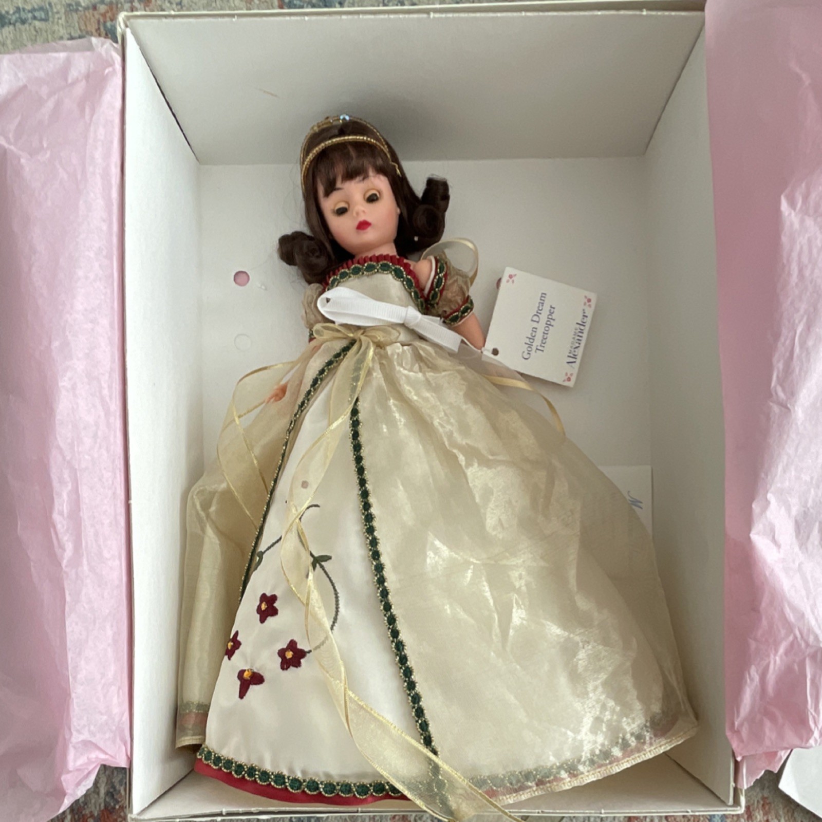 Madame Alexander Golden Dream Tree Topper 27055 Christmas Go