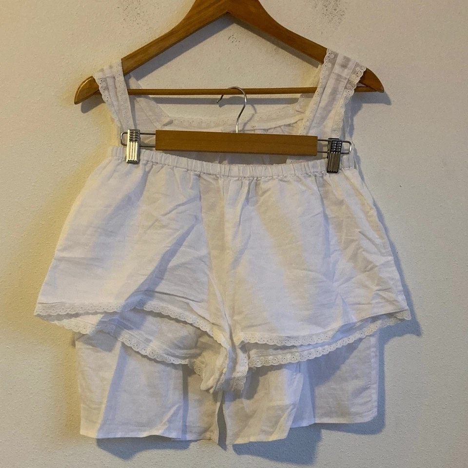 J Crew Women's Lace-trim camisole and pajama short set linen-cotton blend Small - Image 2 of 4