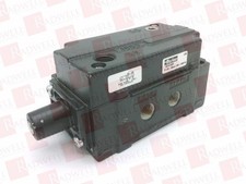 PARKER SS121025 / SS121025 (NEW NO BOX)