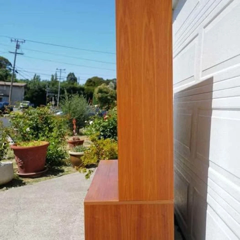 Librero moderno danés vintage de teca Foto 2 de 4