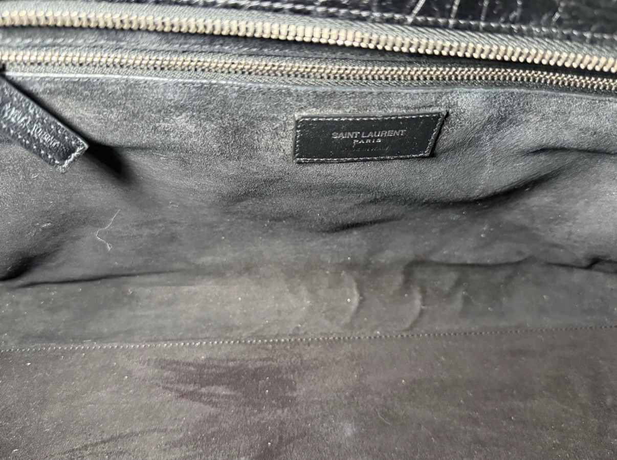 Borsa a tracolla Saint Laurent Sac de Jour piccola in pelle nera
