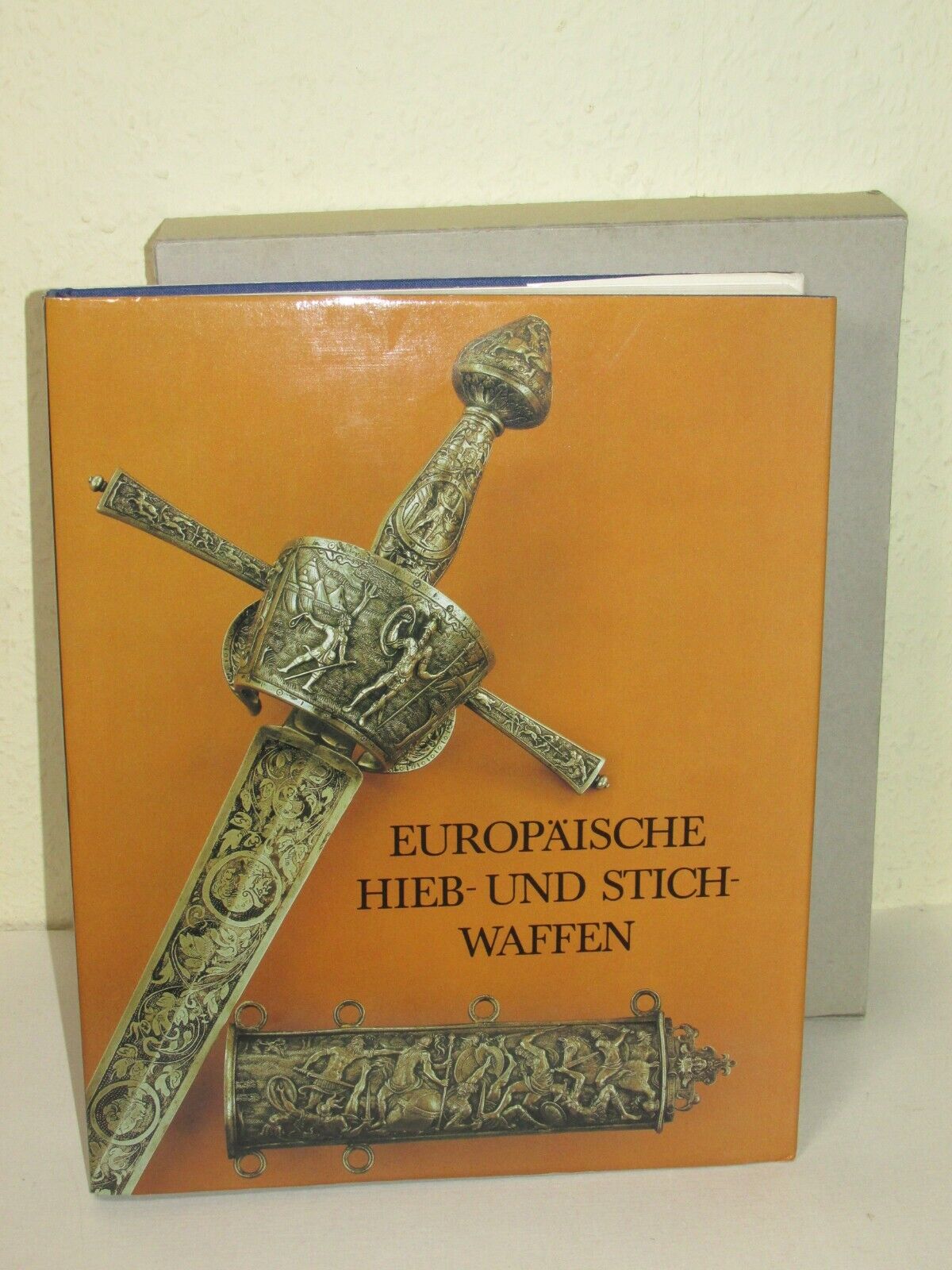 Europäische Hieb- und Stichwaffen : aus d. Sammlung d. Museums für Dt. Geschicht - Müller, Heinrich, Hartmut Kölling  und Gerd Platow
