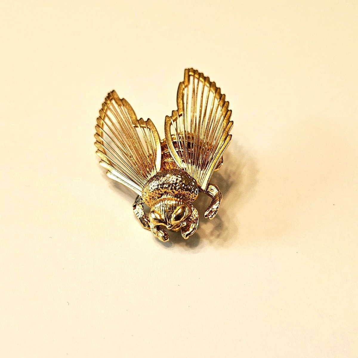 Buzzing Beauty: Vintage Monet Bee Brooch with Filigree Wings