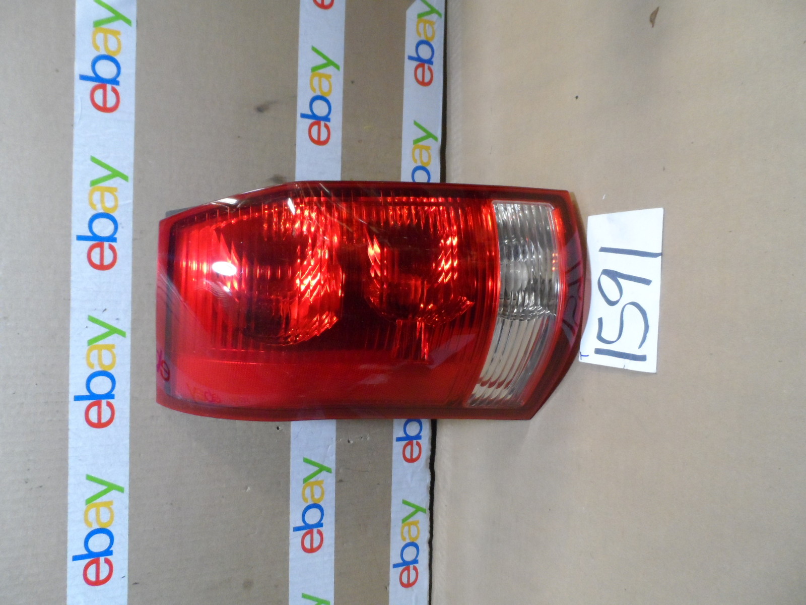 02 03 04 05 06 07 Saturn Vue DRIVER Side Tail Light Used Rear Lamp #1591-T