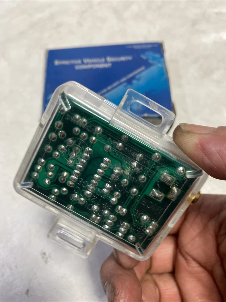 Directed 506T Glass Break Audio Sensor For Parts No Cables - Image 4 of 4