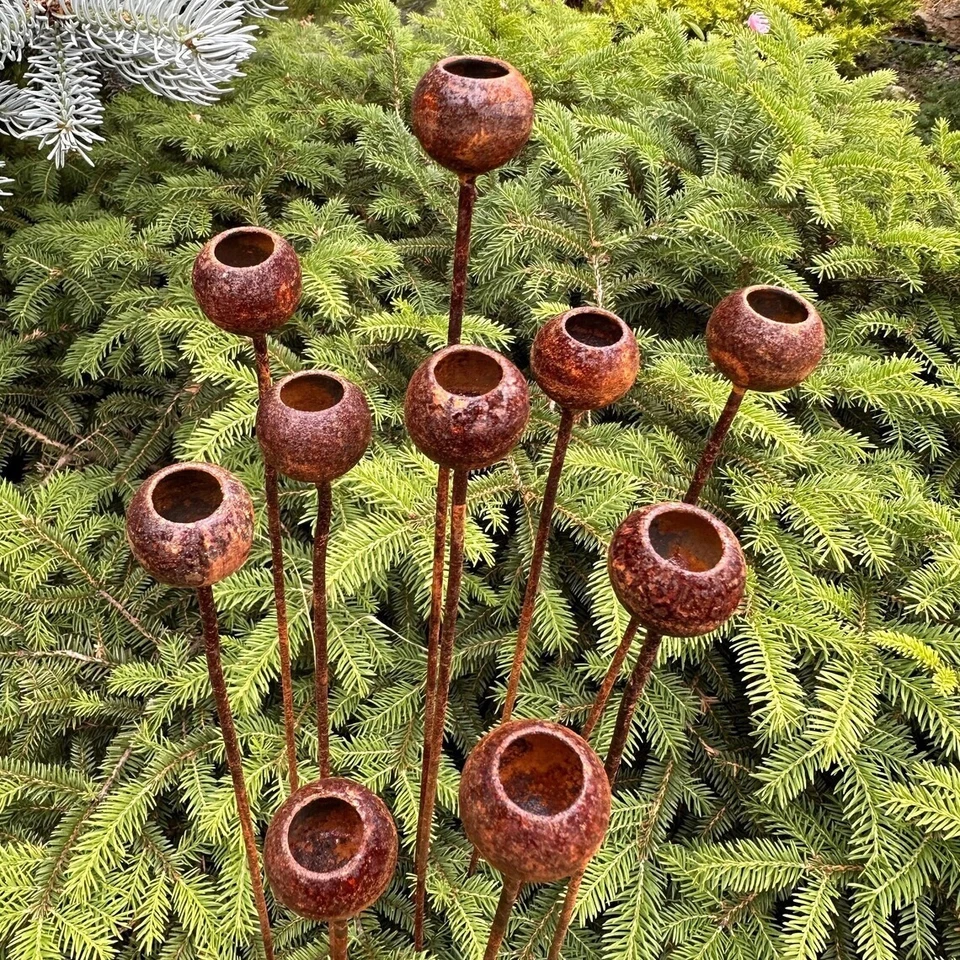 Rusty tiny flower buds set of 10, Garden stakes garden decor, Metal garden decor - Image 3 of 3