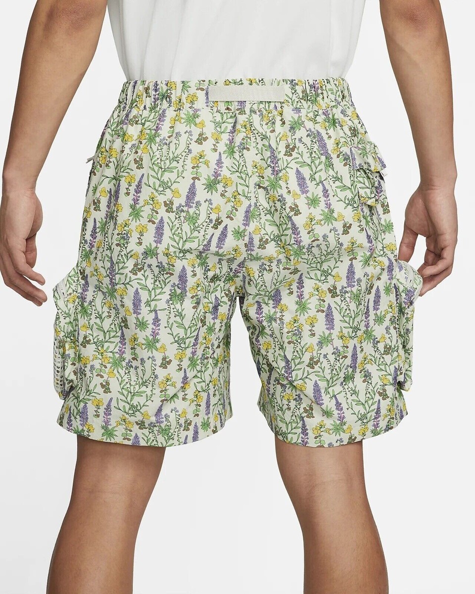NIKE ACG ショートパンツ 花柄 M(US)サイズ Nike ACG “Snowgrass” AOP Cargo Shorts Light Bone Summit White