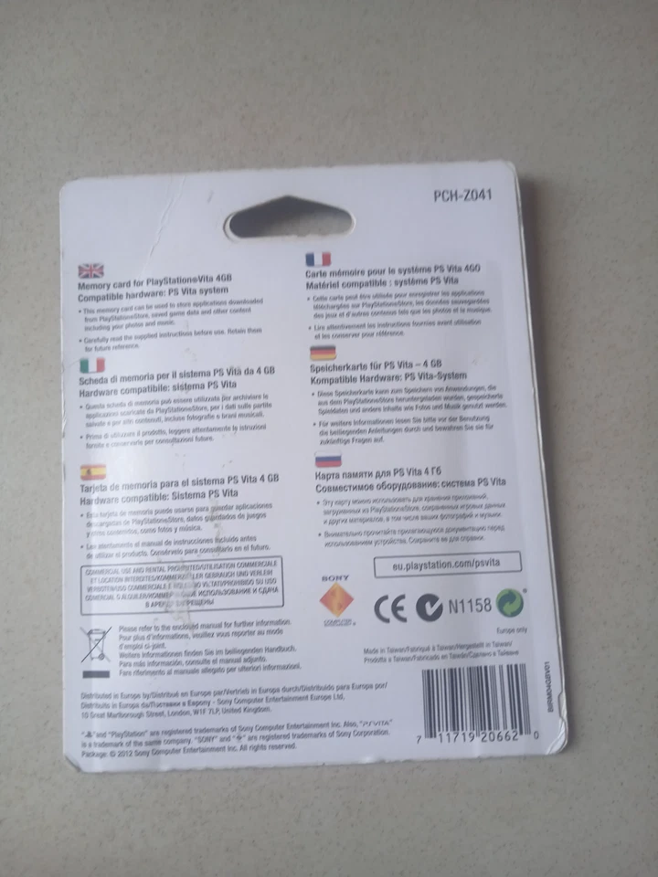 Memory Card Playstation Vita 4 Gb Official Sony New - Immagine 2 di 2