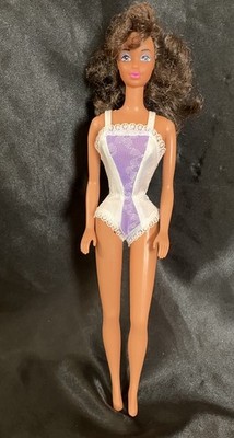 Mattel Fashion Play Barbie Doll Hispanic 1990 Steffie Face, Lovely
