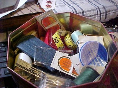 Vintage  R.OLIVER STORE FRONT Tin Container Metal Full Of Vintage Sewing NOTIONS