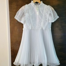 Vintage Merry Girl White Lace Party Dress Pleated Skirt Girls Size 10 c.1987-88