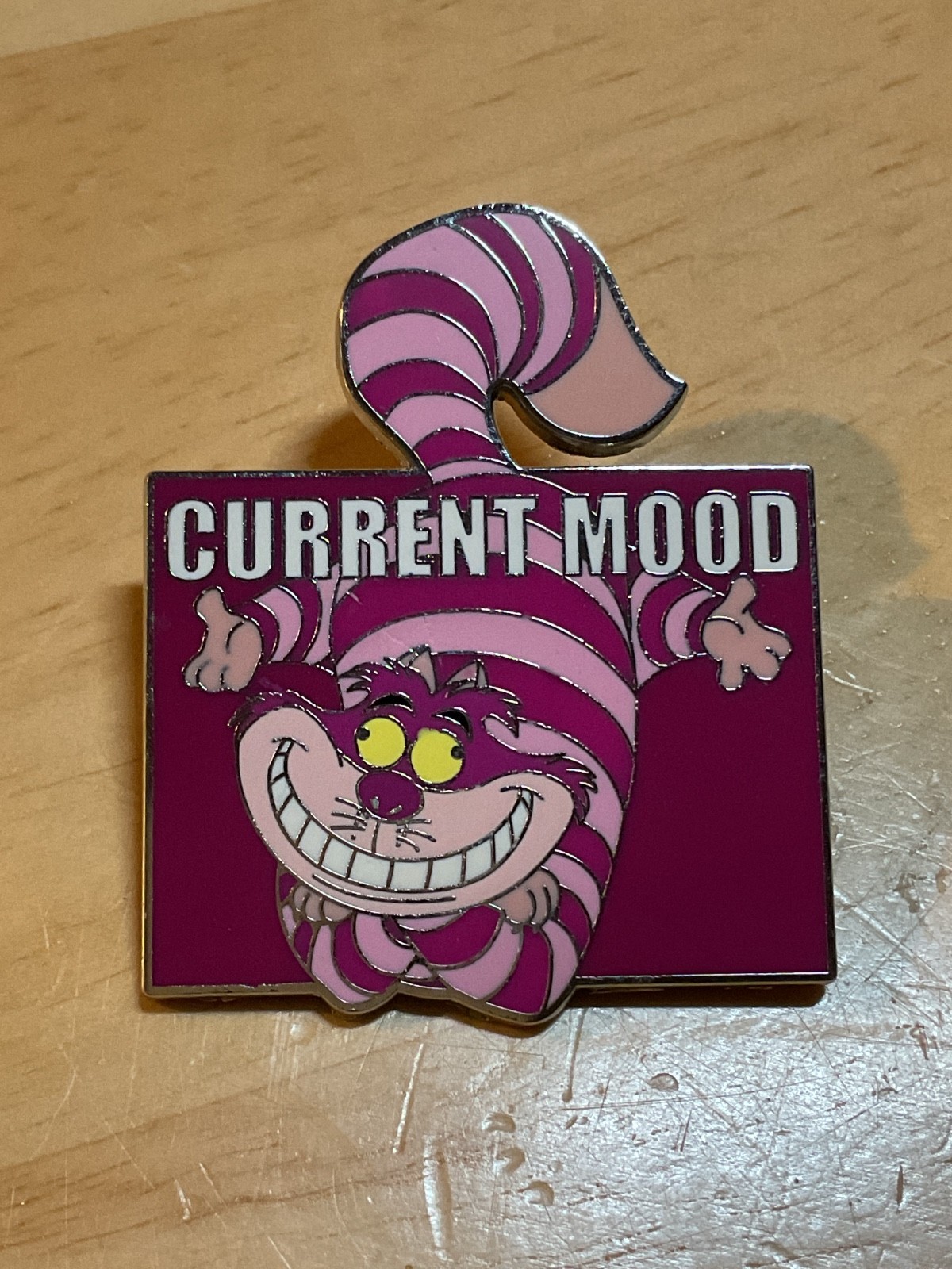 Disney'Cheshire - Alice in Wonderland - Current Mood - Mystery Disney Pin 133472