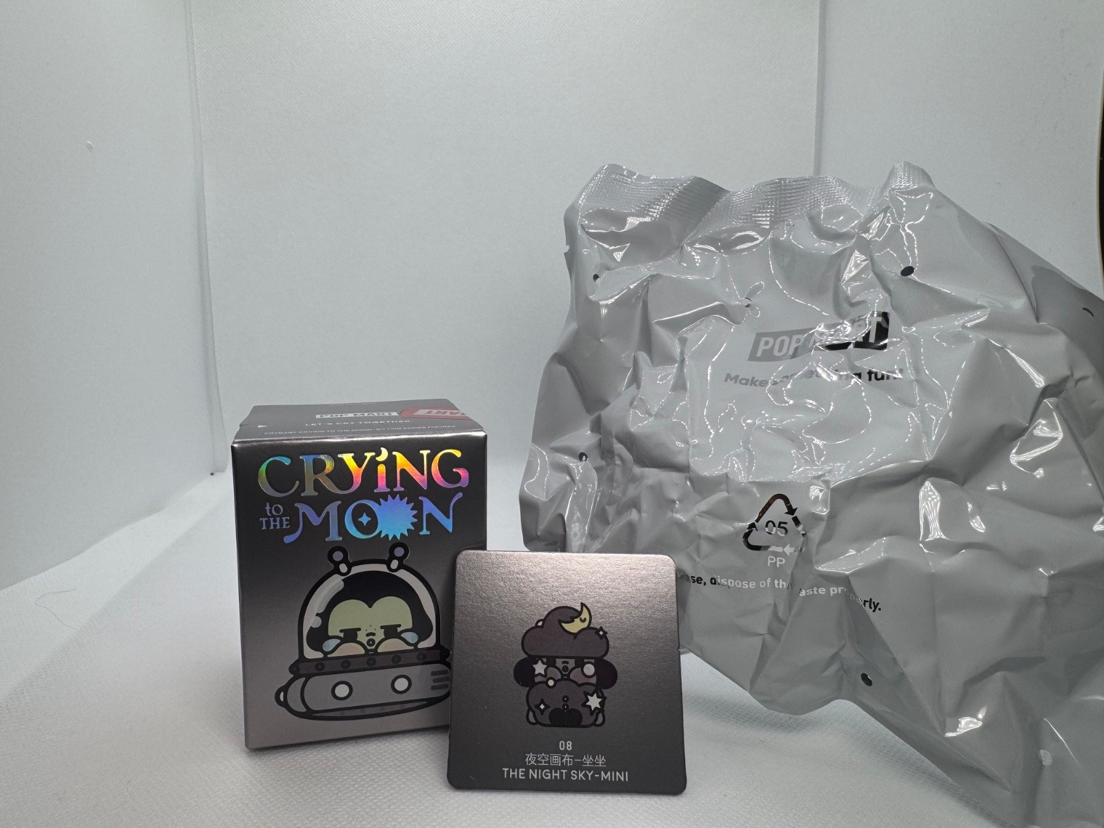 CRYBABY CRYING TO THE MOON-SITTING SERIES FIGURES- The Night Sky Mini